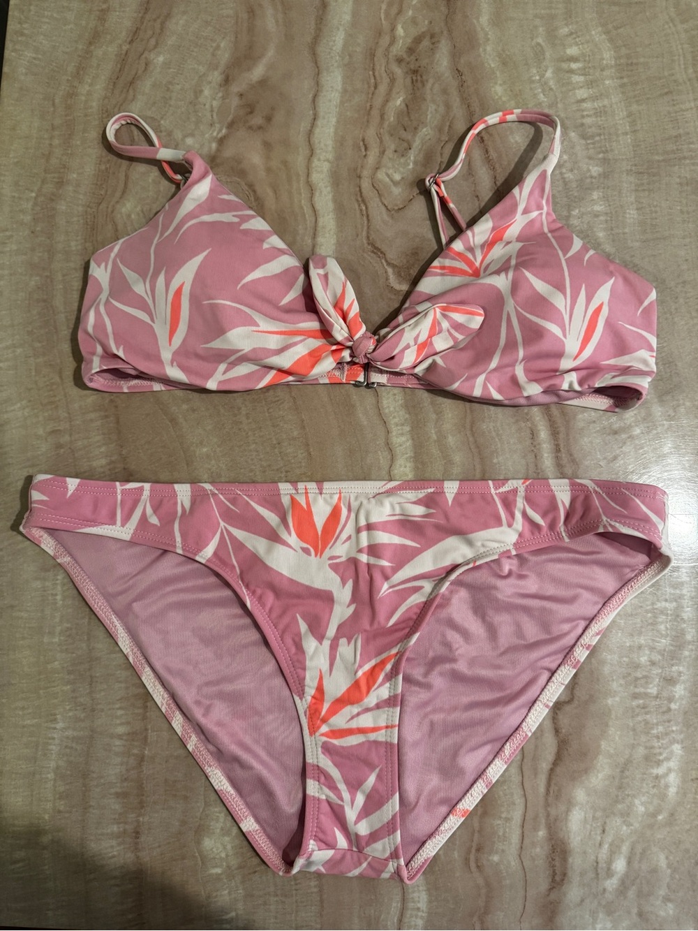 Women’s Billabong Pink Floral Tie-Front Bikini Set NWOT